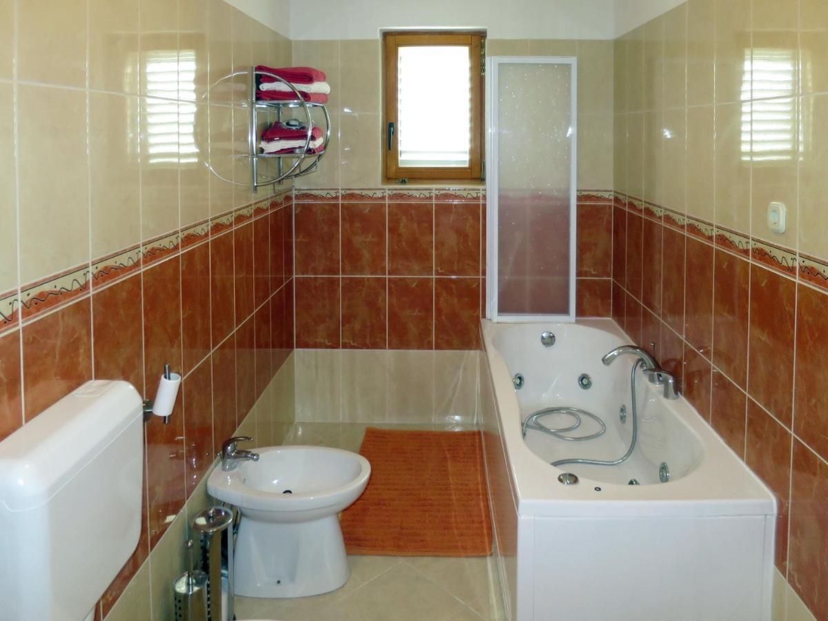 Apartment Suzi-1 By Interhome โรกอซนิซา ภายนอก รูปภาพ
